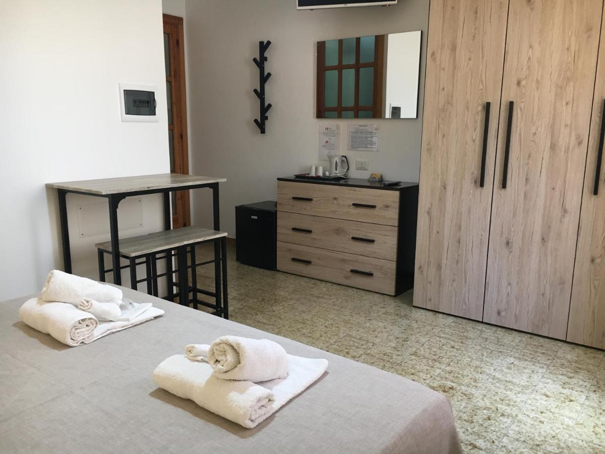 Mille Soli Bed And Breakfast Buggerru Bagian luar foto